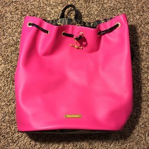 Juicy Couture Cinch Back Back